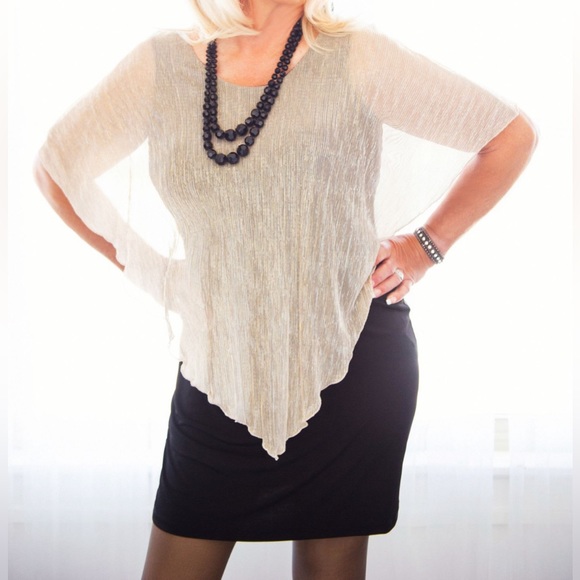 Gold slink flutter black mini dress - Picture 1 of 6